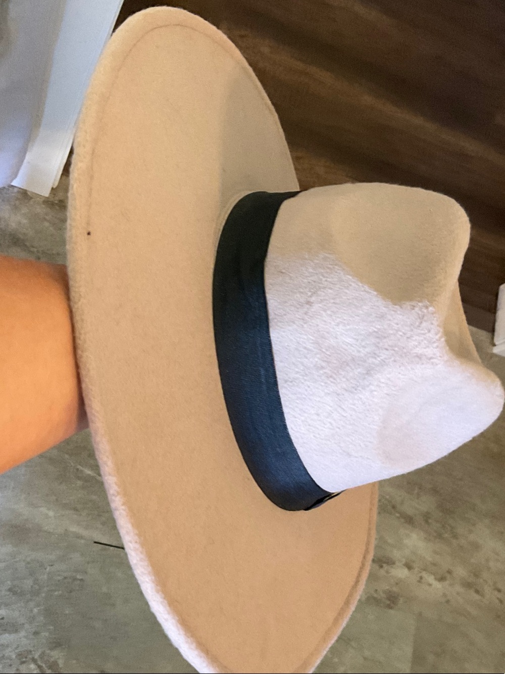 Amazon Women's Felt Fedora Hat in Beige with Black Band